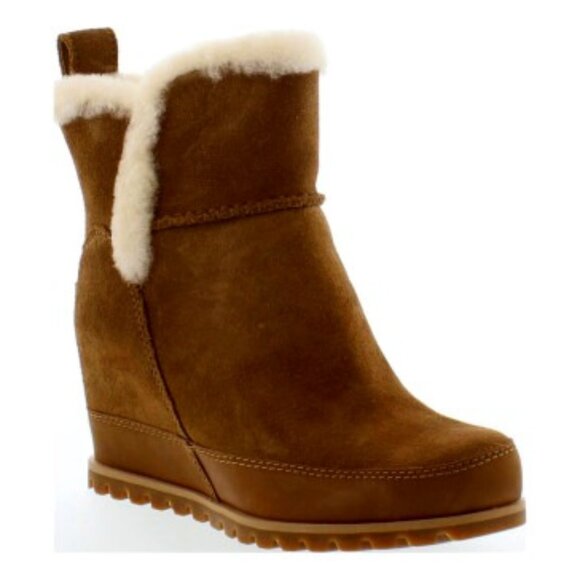 UGG Malvella- 	1120802/CTSD - Picture 1 of 1